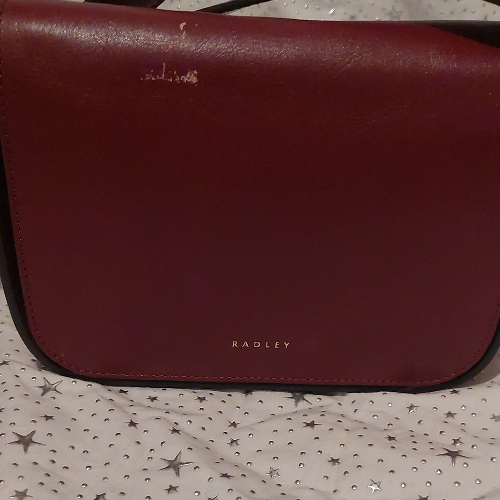 Burgundy Crossbody Bag. Like New - Picture 4 of 12